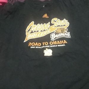Excellent condition men's Adidas Oregon State shir